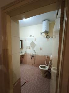 Bathroom Image of 1800 Sq.ft 3 BHK Independent House for rent in Kalyan Nagar Bengaluru for Rs. 60000