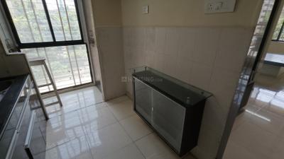 Kitchen Image of 775 Sq.ft 2 BHK Apartment / Flat for rent in Evershine Millennium Paradise, Kandivali East Mumbai for Rs. 55000