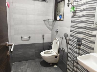 Image of 1159 Sq.ft 3.5 BHK Apartment / Flat for rent in Borivali West, Mumbai for Rs. 65000