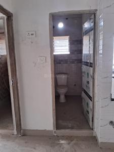 Bathroom Image of 1120 Sq.ft 3 BHK Apartment / Flat for sale in Paikpara Kolkata for Rs. 13000000