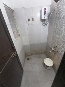 Bathroom Image of 600 Sq.ft 1 BHK Apartment / Flat for rent in Keshav Nagar Pune for Rs. 16000