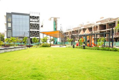 Image of 2400 Sq.ft 4 BHK Villa for sale in Indus Palm Drive, Ghukna, Ghaziabad for Rs. 31000000