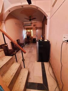 Hall Image of 800 Sq.ft 2 BHK Apartment / Flat for rent in Janakpuri New Delhi for Rs. 20000