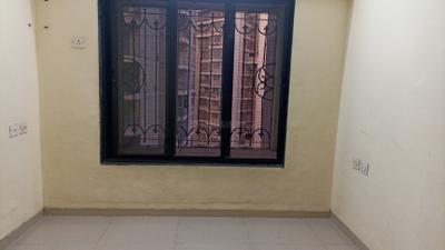 Bedroom Image of 700 Sq.ft 2 BHK Apartment / Flat for sale in Romell Empress, Borivali West Mumbai for Rs. 16800000
