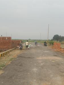 Image of 1000 Sq.ft Residential Plot / Land for sale in Mohanlalganj, Lucknow for Rs. 800000