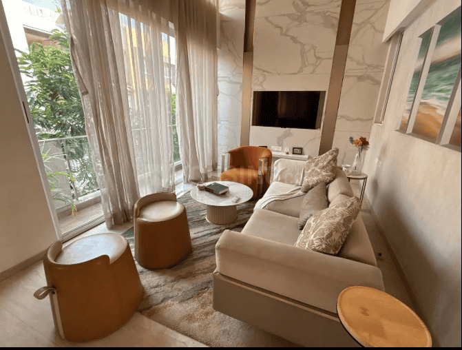 Sector 61 Main Image 1