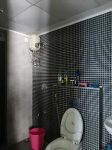 Common Bathroom Image of 690 Sq.ft 1 BHK Apartment / Flat for sale in Lodha Lakeshore Greens, Palava Phase 2 Thane for Rs. 3150000