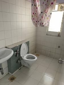 Bathroom Image of 1180 Sq.ft 2 BHK Apartment / Flat for sale in Ambience Empyrean, Ghorpadi Pune for Rs. 29600000