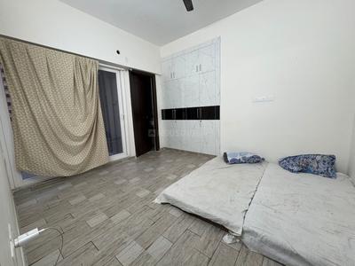 Bedroom Image of 1500 Sq.ft 3 BHK Apartment / Flat for rent in Shri Radha Aqua Garden, Noida Extension Greater Noida for Rs. 25000