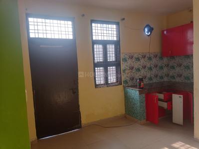 Kitchen Image of 600 Sq.ft 1 RK Independent House for rent in Sector 40 Gurgaon for Rs. 30000