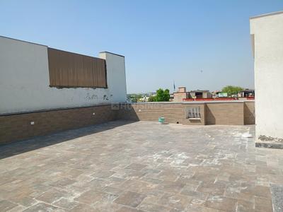 Balcony Image of 7200 Sq.ft 4 BHK Builder Floor for sale in Hauz Khas New Delhi for Rs. 320000000