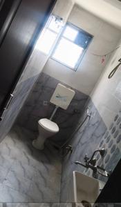 Bathroom Image of 560 Sq.ft 1 BHK Apartment / Flat for rent in Hinjawadi Pune for Rs. 16000