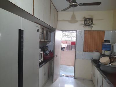 Kitchen Image of 1900 Sq.ft 4 BHK Duplex for rent in New Alkapuri Vadodara for Rs. 23000
