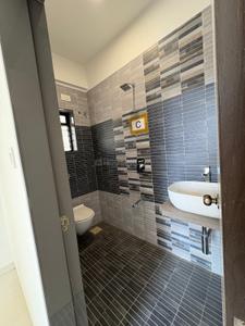 Image of 750 Sq.ft 2 BHK Apartment / Flat for sale in Malad West, Mumbai for Rs. 13500000