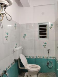 Bathroom Image of 600 Sq.ft 2 BHK Independent House for rent in Electronic City Bengaluru for Rs. 16000