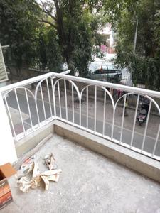 Balcony Image of 350 Sq.ft 1 BHK Independent House for rent in Sector 52 Noida for Rs. 20000