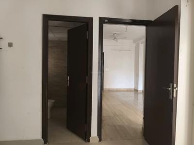 Bedroom Image of 1100 Sq.ft 2.5 BHK Apartment / Flat for rent in Amrapali Verona Heights, Noida Extension Greater Noida for Rs. 20000