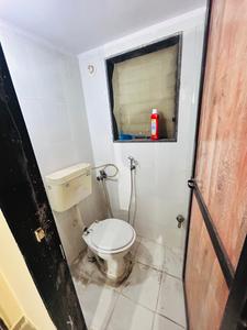 Bathroom Image of 595 Sq.ft 1 BHK Apartment / Flat for rent in Shree Chamunda Garden, Thakurli Thane for Rs. 15000