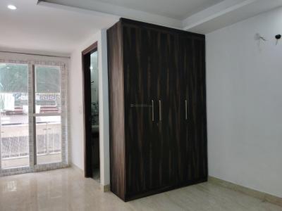 Bedroom Image of 1300 Sq.ft 3 BHK Builder Floor for sale in DDA Freedom Fighters Enclave, Said-Ul-Ajaib New Delhi for Rs. 7000000