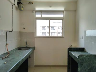 Kitchen Image of 750 Sq.ft 2 BHK Apartment / Flat for rent in Mahindra Happinest Kalyan, Bhiwandi Thane for Rs. 18000