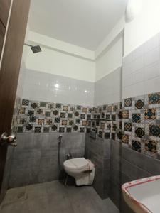 Bathroom Image of 1350 Sq.ft 2 BHK Duplex for sale in Sampat Hills, Bhicholi Mardana Indore for Rs. 7000000