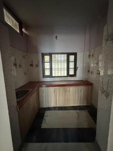Kitchen Image of 1500 Sq.ft 2 BHK Builder Floor for rent in Manas Enclave, Indira Nagar Lucknow for Rs. 15000