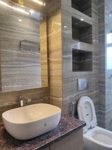 Common Bathroom Image of 1750 Sq.ft 2 BHK Builder Floor for rent in DLF Phase 3 Gurgaon for Rs. 60000