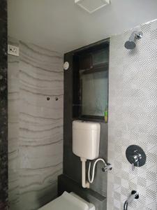 Common Bathroom Image of 420 Sq.ft 1 BHK Apartment / Flat for rent in Meet Ashok Smruti, Kasarvadavali Thane for Rs. 20500