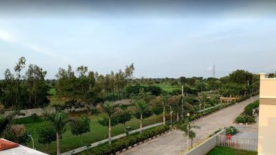 Image of 5000 Sq.ft 5 BHK Villa for sale in Subishi Waterford, Mokila, Hyderabad for Rs. 140000000