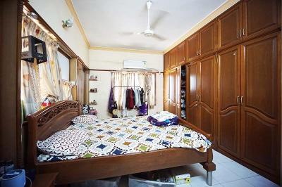 Bedroom Image of 2790 Sq.ft 4 BHK Apartment / Flat for sale in Navrangpura Ahmedabad for Rs. 18500000
