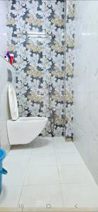 Bathroom Image of 350 Sq.ft 1 RK Independent House for rent in Zamin Pallavaram Chennai for Rs. 8000