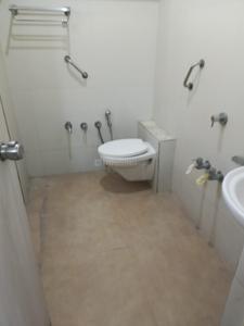 Bathroom Image of 2000 Sq.ft 3 BHK Apartment / Flat for rent in Paldi Ahmedabad for Rs. 45000
