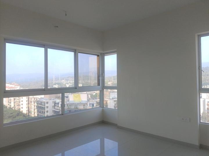 Wadhwa TW Gardens Main Image 1