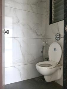 Common Bathroom Image of 420 Sq.ft 1 BHK Apartment / Flat for rent in Koliwada Thane for Rs. 16000