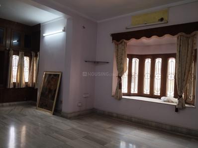 Bedroom Image of 5000 Sq.ft 8 BHK Independent House for rent in Bariatu Housing Colony Ranchi for Rs. 55000