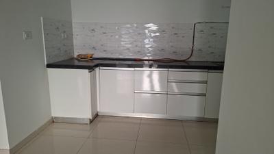 Kitchen Image of 1050 Sq.ft 2 BHK Apartment / Flat for sale in Amanora Gold Towers, Hadapsar Pune for Rs. 10500000