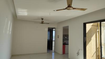 Living Room Image of 1050 Sq.ft 2 BHK Apartment / Flat for rent in Kalpataru Nagar Nashik for Rs. 19500