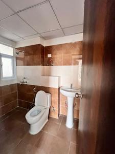 Image of 1366 Sq.ft 3 BHK Apartment / Flat for rent in Arihant Arden, Noida Extension, Greater Noida for Rs. 22000