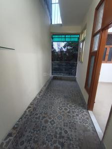 Balcony Image of 800 Sq.ft 2 BHK Builder Floor for rent in Vasundhara Ghaziabad for Rs. 20000