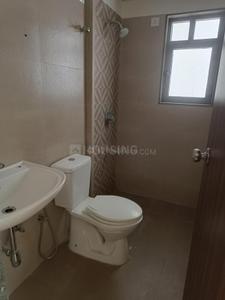 Bathroom Image of 1500 Sq.ft 3 BHK Apartment / Flat for rent in Adani Amogha, Shantigram Ahmedabad for Rs. 35000