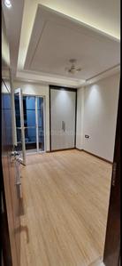 Bedroom Image of 850 Sq.ft 2 BHK Builder Floor for sale in Vikaspuri New Delhi for Rs. 14000000