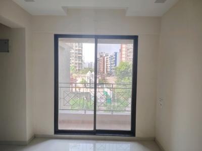 Living Room Image of 600 Sq.ft 1 BHK Apartment / Flat for sale in Thane West Thane for Rs. 12600000