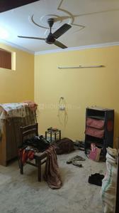 Bedroom Image of 1800 Sq.ft 3 BHK Builder Floor for sale in Naraina New Delhi for Rs. 35000000
