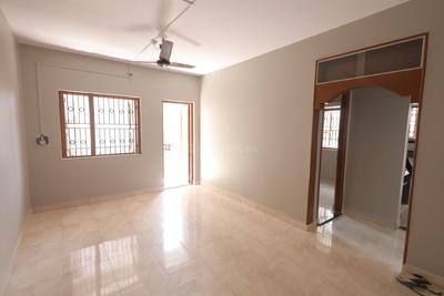 Living Room Image of 927 Sq.ft 2 BHK Apartment / Flat for sale in Kapadia Chal Valsad for Rs. 1800000