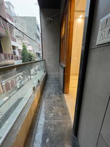 Balcony Image of 800 Sq.ft 2 BHK Builder Floor for sale in  Maurya Enclave, Pitampura New Delhi for Rs. 12000000