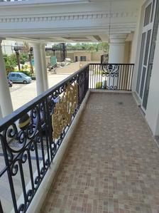 Balcony Image of 1000 Sq.ft 2 BHK Apartment / Flat for rent in Omaxe The Palace, Gomti Nagar Lucknow for Rs. 26000