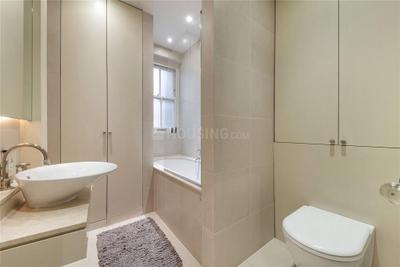 Bathroom Image of 3350 Sq.ft 5 BHK Builder Floor for sale in Santacruz New Laxmi Bhavan Wing A, Santacruz West Mumbai for Rs. 180000000