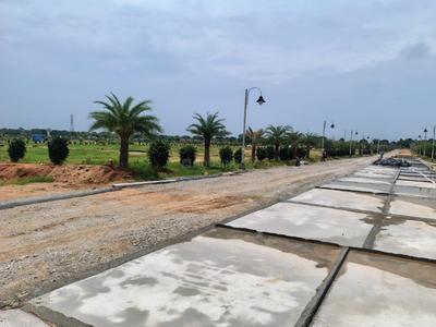 Image of 200 Sq.ft Residential Plot / Land for sale in Varahi Whealth Atoms, Sangareddy Town, Sangareddy for Rs. 3800000