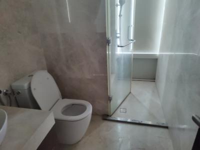 Image of 1062 Sq.ft 2 BHK Apartment / Flat for rent in Indiabulls Blu, Worli, Mumbai for Rs. 300000
