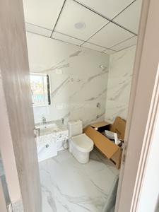 Bathroom Image of 1094 Sq.ft 2.5 BHK Apartment / Flat for sale in M3M Soulitude , Sector 89 Gurgaon for Rs. 14200000